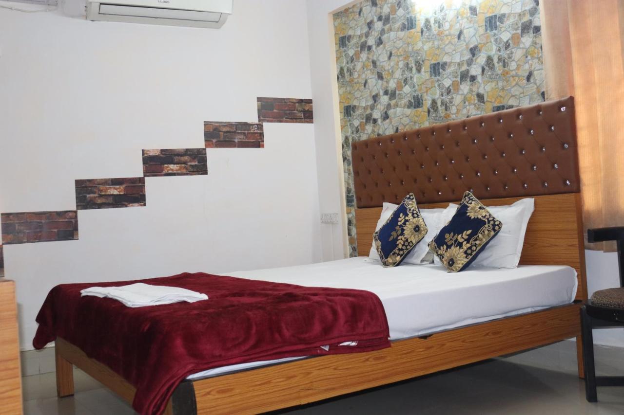 The Salvation Army Red Shield Guest House Calcutta Eksteriør billede